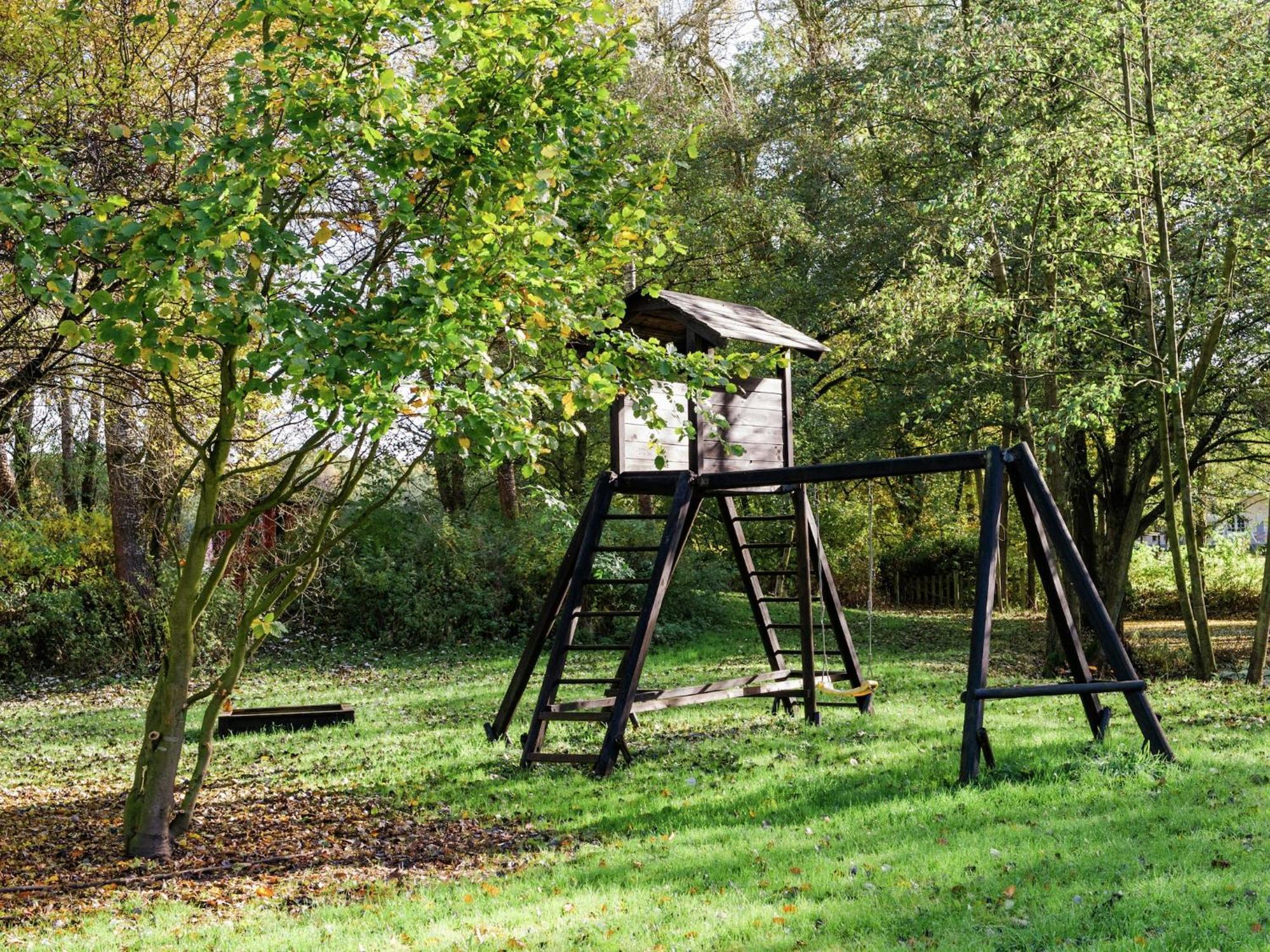 Cozy Holiday Home On A Horse Farm In The L Neburg Heath Eschede Exterior photo